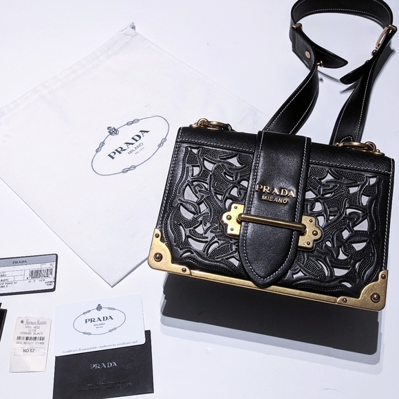 SOLD💕💯Authentic🎉Prada💎CAHIER💎 Leather Bag - Picture 2 of 8